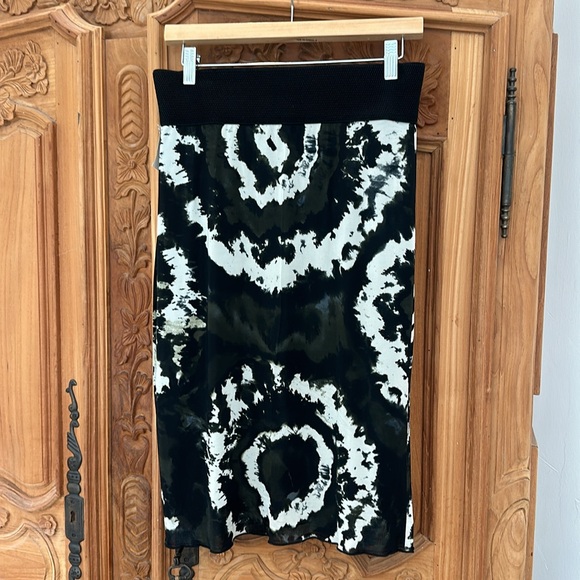 Iris Setlakwe mesh skirt with a elastic waistband size M - Picture 4 of 7